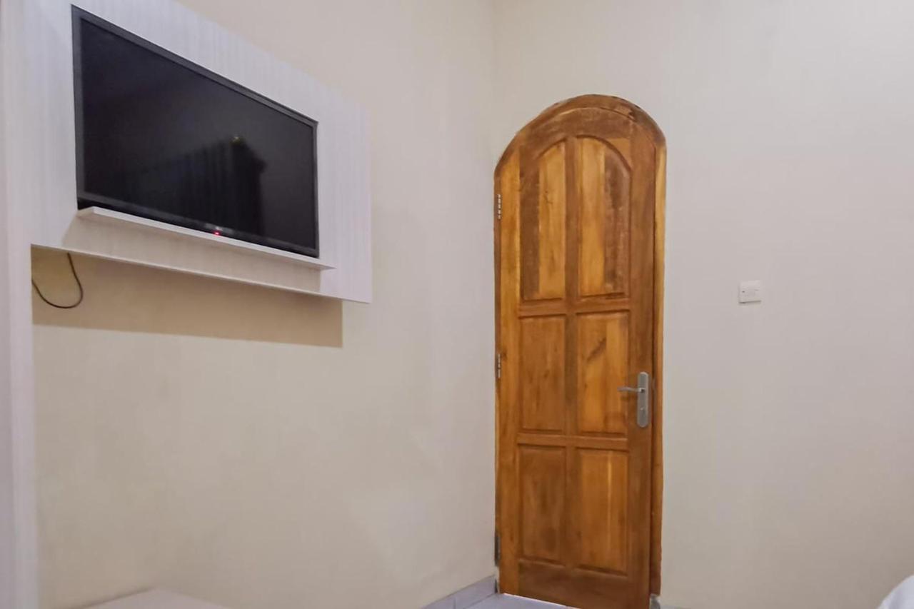 Reddoorz Near Pantai Pancer Door Pacitan Hotel ภายนอก รูปภาพ